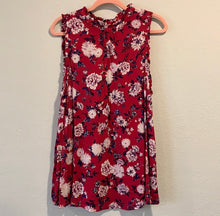 Load image into Gallery viewer, Torrid Bright Pink Floral Top
