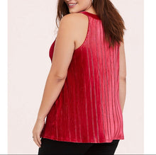 Load image into Gallery viewer, Torrid RED VELVET PLEATED GODDESS TANK
