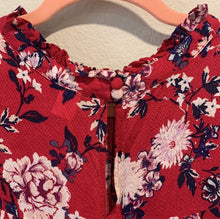 Load image into Gallery viewer, Torrid Bright Pink Floral Top
