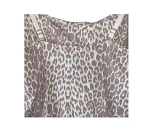 Load image into Gallery viewer, Vince Camuto Beige &amp; White Rose Gold Leopard Fitted Cami
