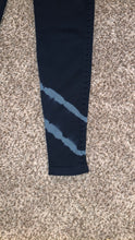 Load image into Gallery viewer, Joylab Black Blue Tie Dye  High Waisted Leggings
