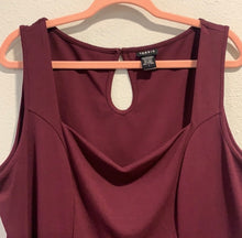 Load image into Gallery viewer, Torrid Plum Ponte Peplum Sleeveless Top
