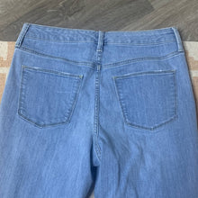 Load image into Gallery viewer, Sz 10 Universal Thread Light Wash High Rise Distressed Denim Skinny Ankle Jeans
