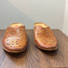 Load image into Gallery viewer, Size 4.5-5 Pikolino Orange Yellow Embroidered Leather Western Mules
