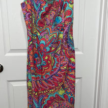 Load image into Gallery viewer, Size 2 Lilly Pulitzer Feeling Groovy Delfina Maxi Dress
