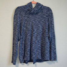Load image into Gallery viewer, Size 2XL Columbia Plus Heathered Blue Light Weight Hooded Shirt
