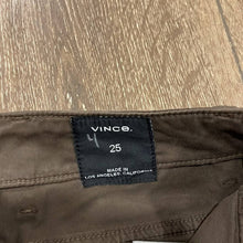 Load image into Gallery viewer, Size 25 VINCE NWT Elastic Hem Patch-Front Utility Pants
