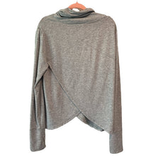 Load image into Gallery viewer, Size Medium Victoria’s Secret VSX Sport Gray Cowl Neck Spliced Long Sleeve Top
