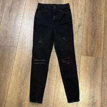 Load image into Gallery viewer, Size 2 Short American Eagle Black Denim Distressed Skinny Jeans
