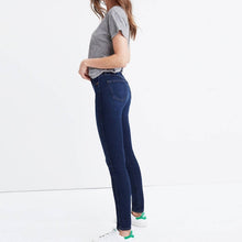 Load image into Gallery viewer, Size 28 Madewell 10" High-Rise Skinny Jeans
