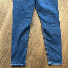 Load image into Gallery viewer, Size 14 Maurices Plus Size Mid Rise Basic Denim Skinny Jeans
