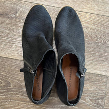 Load image into Gallery viewer, Sz 10.5 Lucky Brand Black Perforated Side Zip Heeled Ankle Booties
