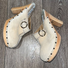 Load image into Gallery viewer, Size 9B Steve Madden Beige Faris Leather Platform Slip On Clog Heels
