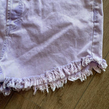 Load image into Gallery viewer, Sz 18 Wild Fable NWOT High-Rise Frayed Hem Denim Jean Shorts Lavender Purple
