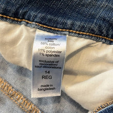 Load image into Gallery viewer, Size 14 Maurices Plus Size Mid Rise Basic Denim Skinny Jeans
