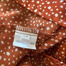 Load image into Gallery viewer, Medium Shein NWOT Orange &amp; White Polka Dot Short Sleeve Wrap Dress
