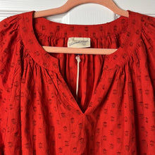 Load image into Gallery viewer, Size XXL Universal Thread NWT Bright Red V-Neck Peasant Style 3/4 Sleeve Top
