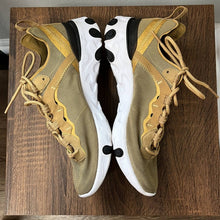 Load image into Gallery viewer, Size 6 Nike React Element 55 'Metallic Gold' Tennis Shoes
