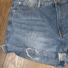 Load image into Gallery viewer, Large Hammer Jeans High Wiasted Denim Cut Off Shorts
