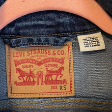 Load image into Gallery viewer, XS Levi’s Dark Wash Denim Trucker Jean Jacket
