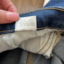Load image into Gallery viewer, Size 25 J Brand Jude Mesmerize Denim Jeans
