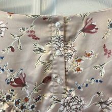Load image into Gallery viewer, Size 2X Ellos Plus Size Silky Pink Floral Long Sleeve Blouse
