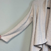Load image into Gallery viewer, Small Altar’d State Super Soft Ivory Fuzzy Vest
