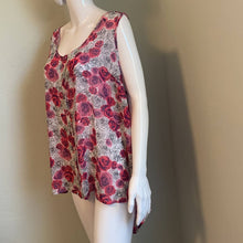 Load image into Gallery viewer, Size 2X Torrid Pink &amp; Black Floral Button Front High Low Tank
