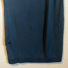 Load image into Gallery viewer, Large Athleta Short Sleeve Criss Cross Dress
