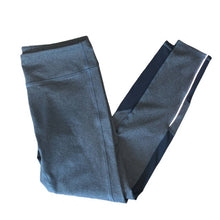 Load image into Gallery viewer, Sz Medium Fabletics Gray Leggings
