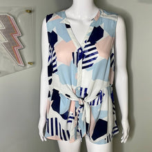 Load image into Gallery viewer, Size Medium Torrid NWOT MULTI GEO GEORGETTE PEPLUM TIE FRONT SLEEVELESS BLOUSE
