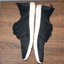 Load image into Gallery viewer, Size 9 Toms Black Lace Up Sneakers
