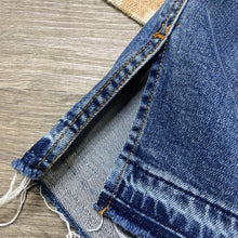 Load image into Gallery viewer, Size 27/4 Loft Modern Straight Raw Frayed Hem Jeans
