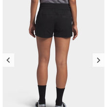 Load image into Gallery viewer, Size XXL The North Face Women's Aphrodite Motion Black Shorts
