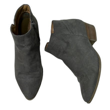 Load image into Gallery viewer, Sz 8 Charlotte Russe Gray Suede Pointy Toe Ankle Booties
