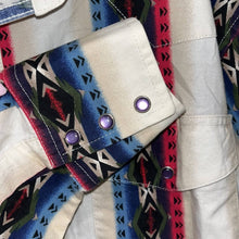 Load image into Gallery viewer, Large Wrangler Vintage Purple Pearl Snap Western Rodeo Button Up Long Sleeve Shirt
