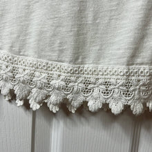 Load image into Gallery viewer, Size XL Cato Scoop Neck White Short Sleeve Top With Crochet Lace Trim
