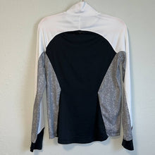 Load image into Gallery viewer, Medium Under Armour Black &amp; White Quarter Zip Pull Over Shirt
