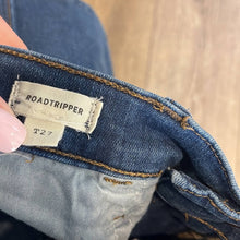 Load image into Gallery viewer, Size 27 Tall Madewell Roadtripper Dark Wash Denim Raw Hem Frayed Skinny Jeans

