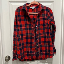 Load image into Gallery viewer, Medium Old Navy Women’s The Classic Shirt Red Plaid Light Flannel Button Up
