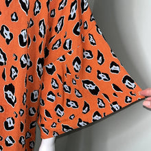 Load image into Gallery viewer, Small/ Medium 143 Story By Line Up Boutique Orange Blue Leopard Print Kimono
