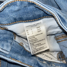 Load image into Gallery viewer, Size 2 Short American Eagle The Dream Jean Light Wash High Rise Skinny Jeans
