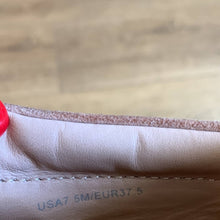 Load image into Gallery viewer, Size 7.5 VINCE Johan Espadrille Slip On Sneakers
