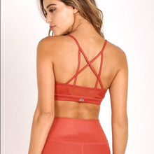 Load image into Gallery viewer, Small Alo Goddess Bra Sunbaked Glossy
