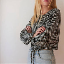 Load image into Gallery viewer, Size 2 Topshop Black &amp; White Gingham Print Tie Top

