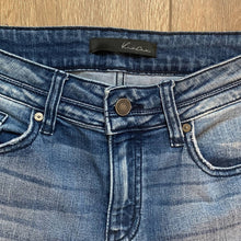 Load image into Gallery viewer, Size 5 KanCan High Rise Distressed Skinny Jeans
