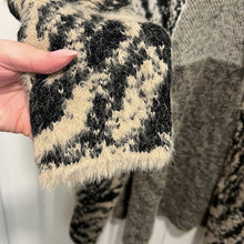 Load image into Gallery viewer, Artistic Works By Lu NWT Neutral Tone Super Soft Animal Print Long Cardigan
