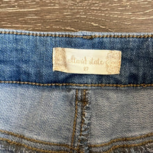 Load image into Gallery viewer, Size 27 Altar’d State Two Toned Blue Denim Cut Off Shorts
