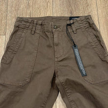 Load image into Gallery viewer, Size 25 VINCE NWT Elastic Hem Patch-Front Utility Pants
