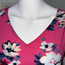 Load image into Gallery viewer, Medium Old Navy Hot Pink Floral Sleeveless V-Neck Top
